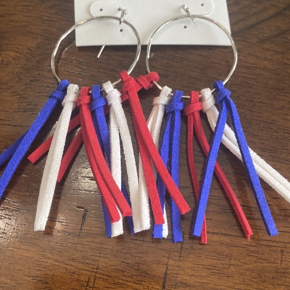 Cato Womens Earrings - Picture 2 of 5